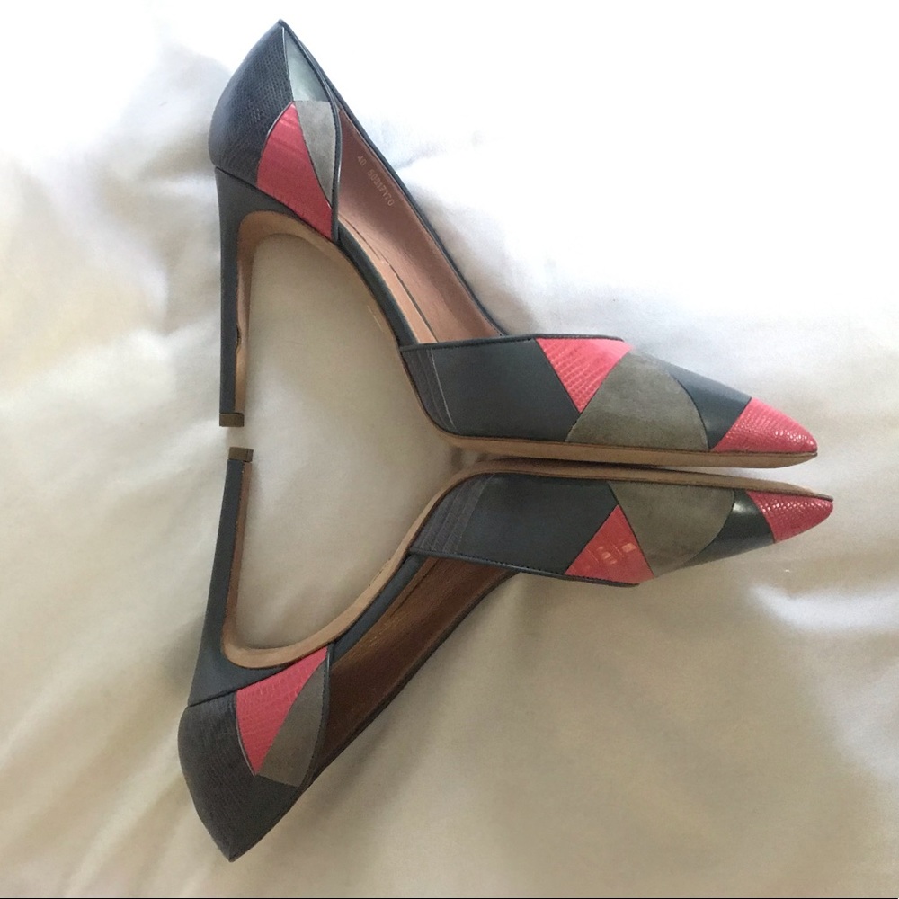 Hugo Boss gray pink Intarsia heels pumps 10